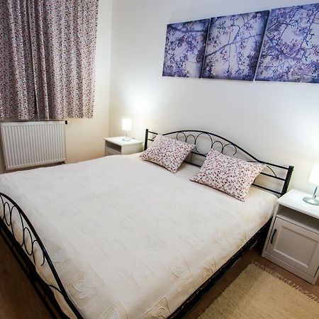 Apartment Šamorín Esterno foto